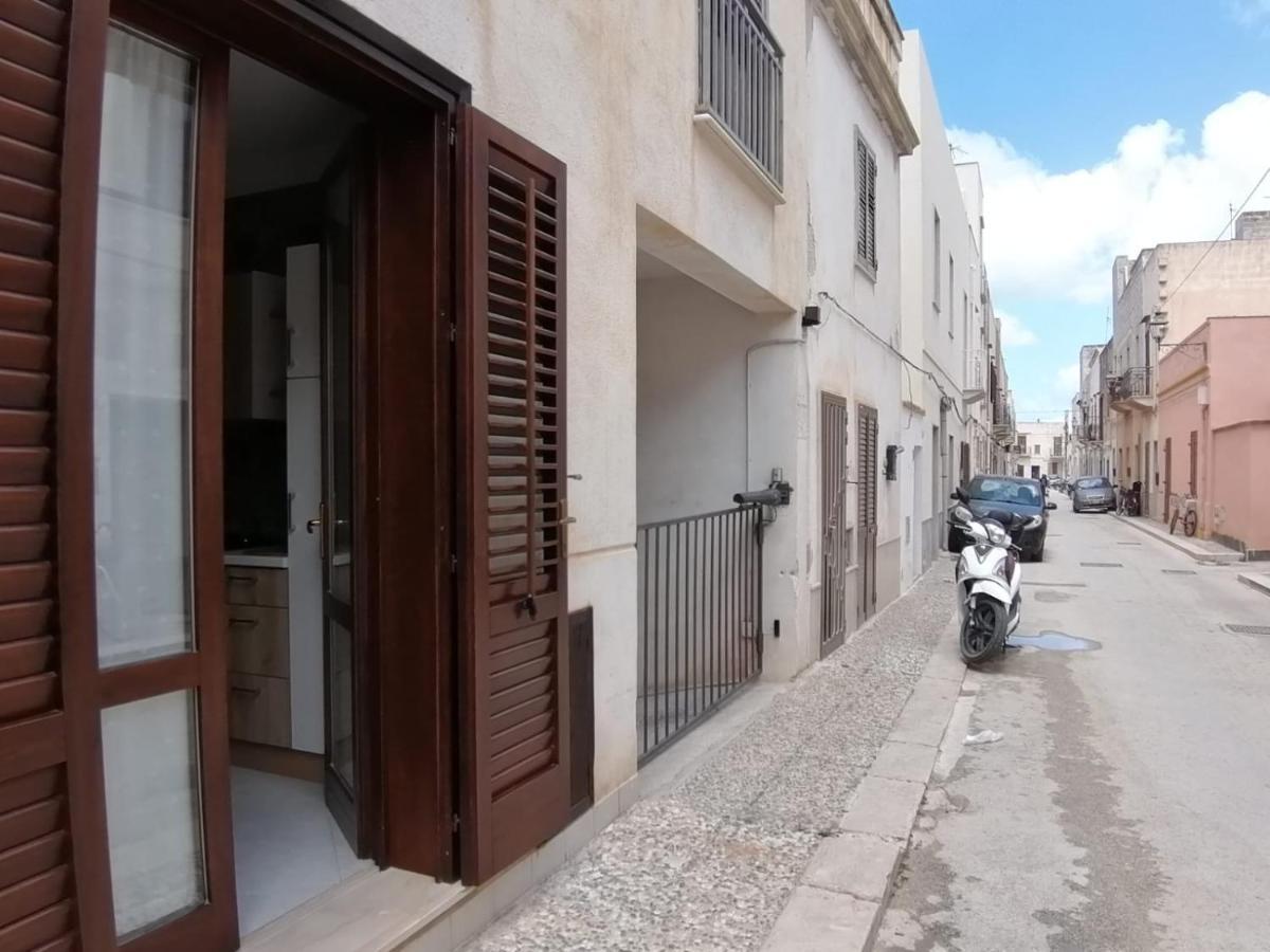 Favignana In Centro Apartment ภายนอก รูปภาพ